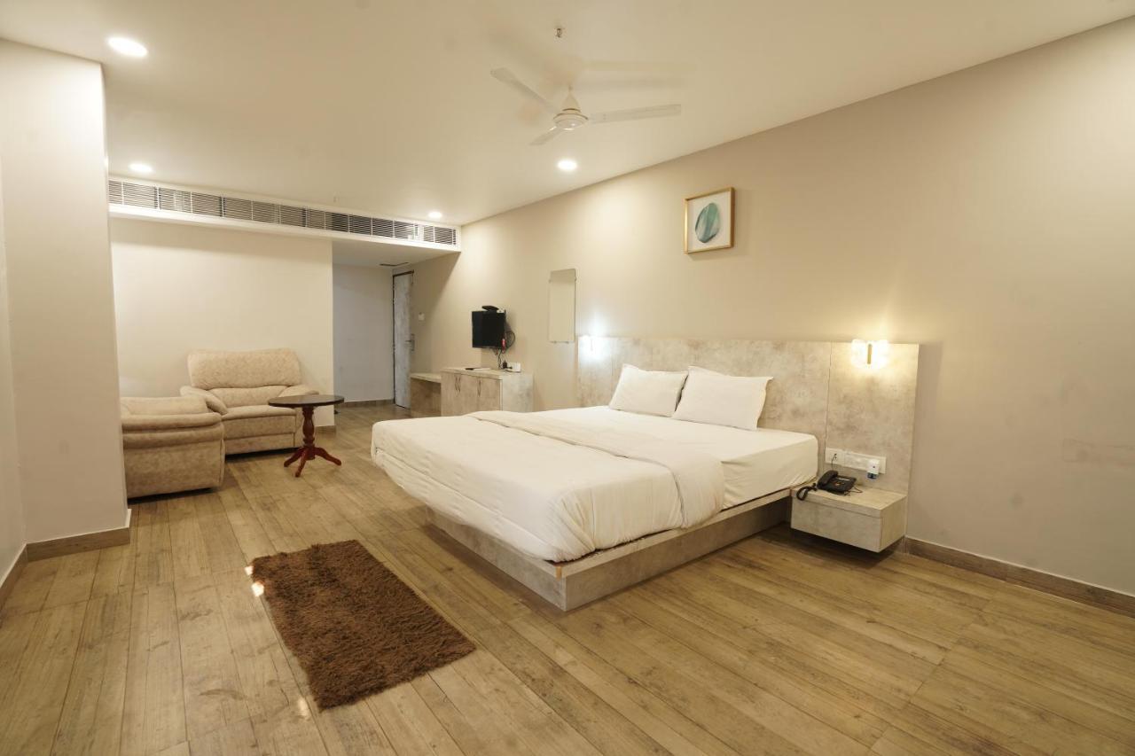 Hotel Trp Bliss Nizamabad Exterior photo